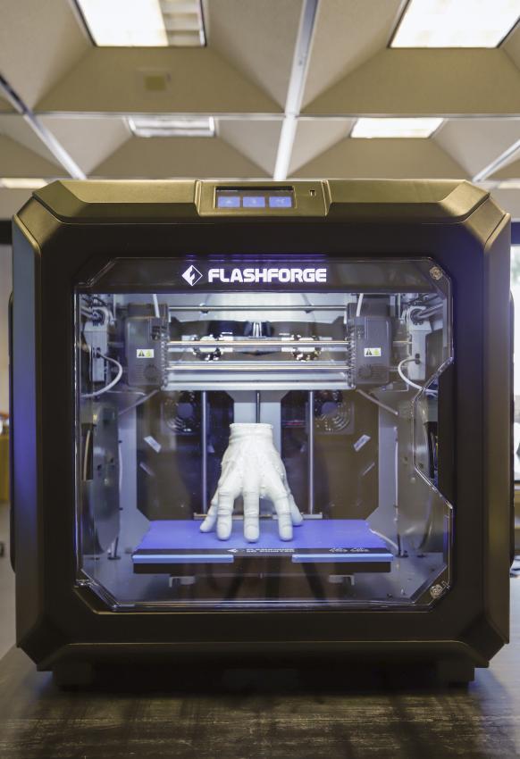 Fab Lab – 3D Printer 2: Flashforge Creator 3 Pro Independent Dual Extruder
